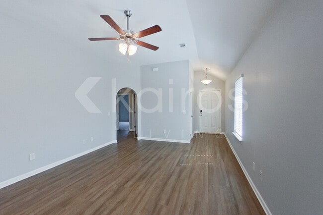 107 Dawson's Ml Dr, Prattville, AL 36067 - photo 2