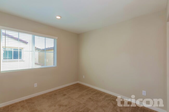 31669 Rosetta St, Menifee, CA 92584 - photo 6