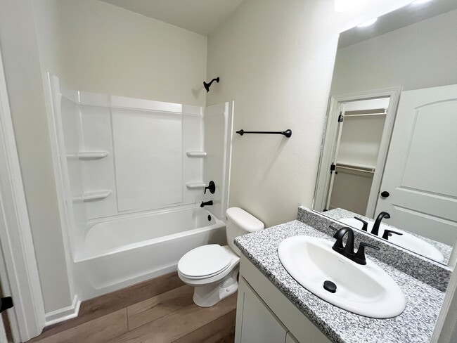 112 Yorktown Ct, Lafayette, LA 70507 - photo 5