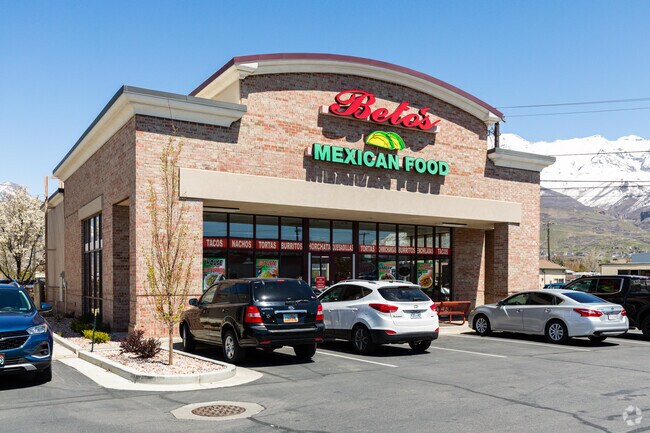 Betos is a local Mexican fast-food chain that is located in the Northridge  neighborhood.