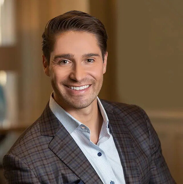 Agent Photo