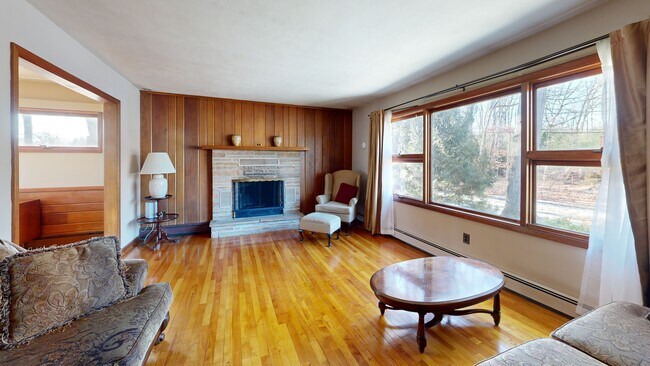 43 Berrien Ave, Princeton Junction, NJ 08550 - photo 2