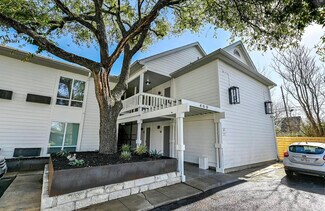 400 Kenniston Dr, Austin, TX 78752