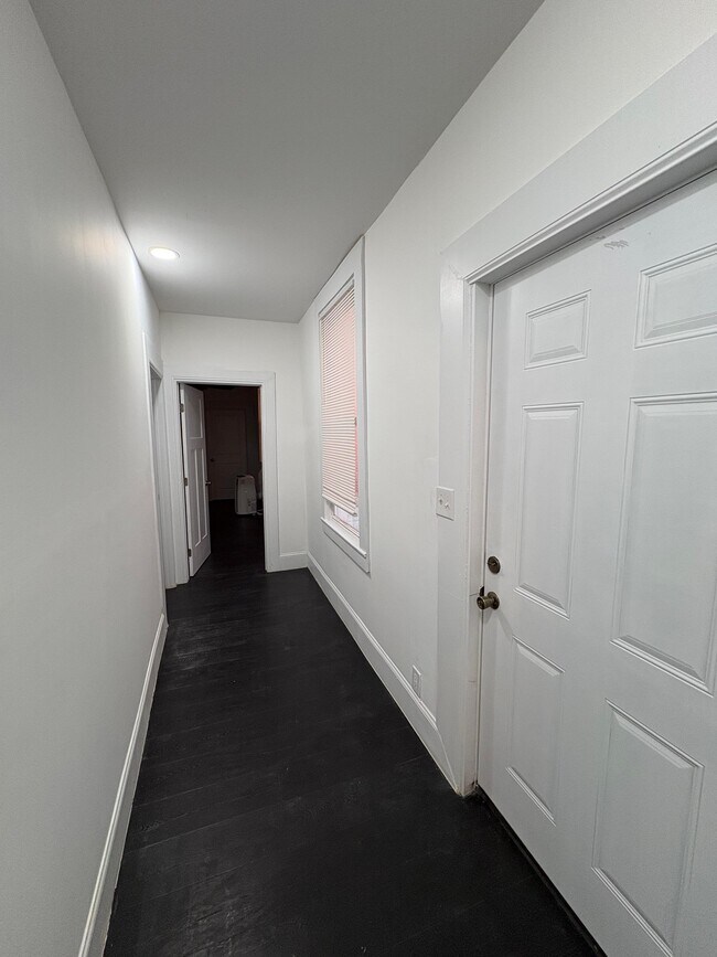 230 E 10th St, Covington, KY 41011 - photo 4