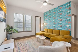 8936 Williams Cir Unit ID1290633P, Naples, FL 34120