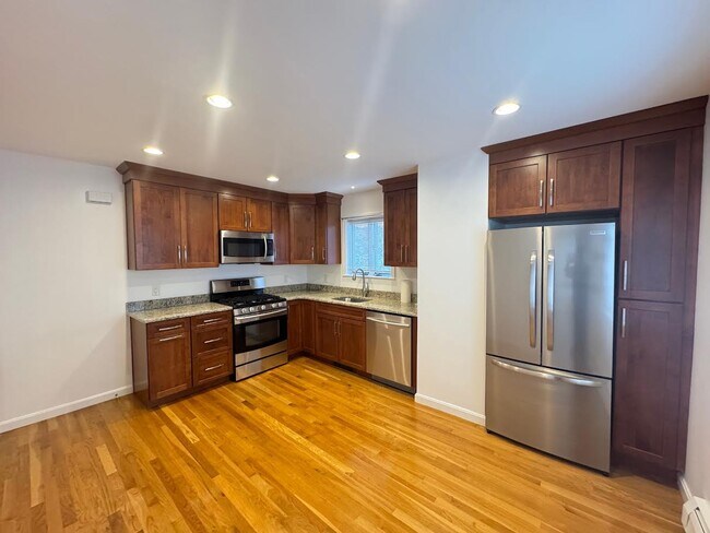 48 Dane St unit 1, Somerville, MA 02143 - photo 7