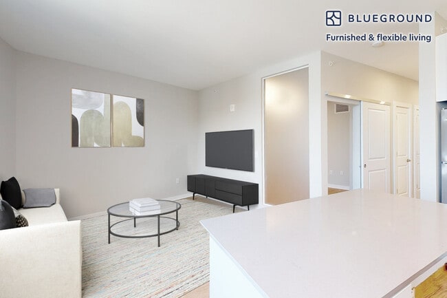 2 E Joppa Rd unit FL12-ID8643A, Towson, MD 21286 - photo 3