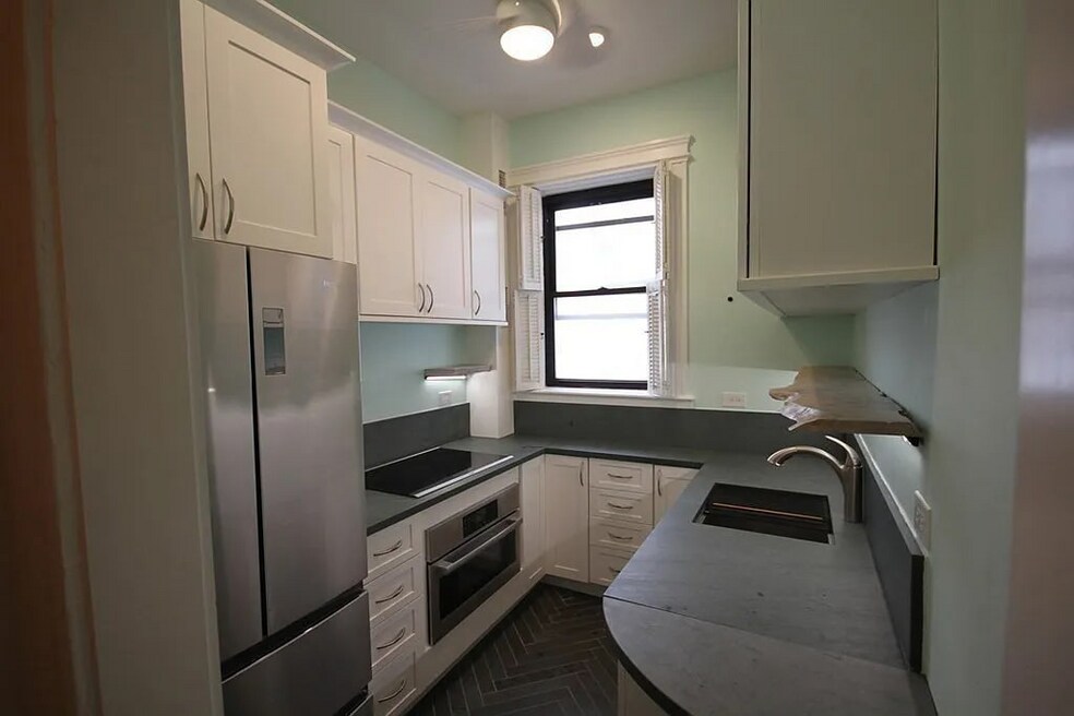 52 Charlesgate E unit 162, Boston, MA 02215 - photo 1
