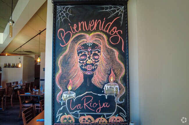 La Riojan Mexican Restaurant in the Plateau neighborhood serves up delicious food.