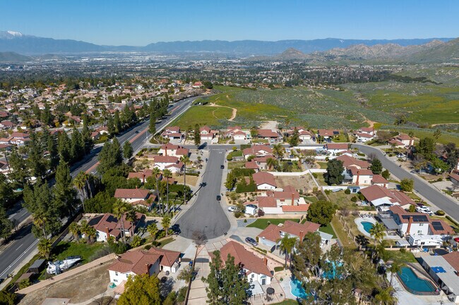 Look at one of the neighborhoods in Canyon Crest.