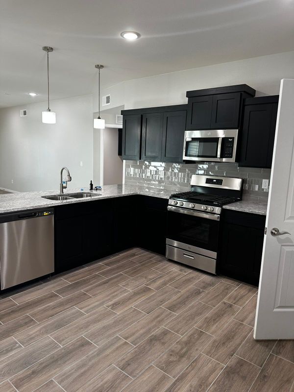 537 Paseo Dulce Ave, Horizon City, TX 79928 - photo 5