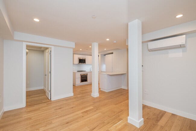298 Chestnut Ave unit 24, Jamaica Plain, MA 02130 - photo 2