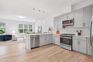 416 Cambridge St, Winchester, MA 01890