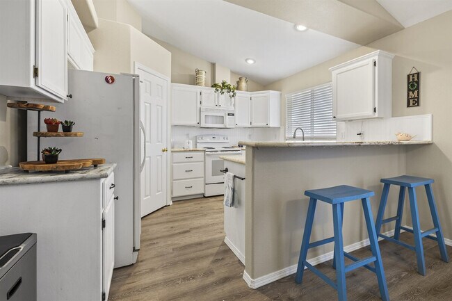 7302 Bay Meadows Dr unit ID1308976P, Nampa, ID 83687 - photo 3