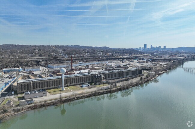 Aerial of Marshall-Shadeland with the Ohio River.