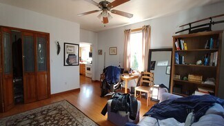 108 Cross St, Somerville, MA 02145