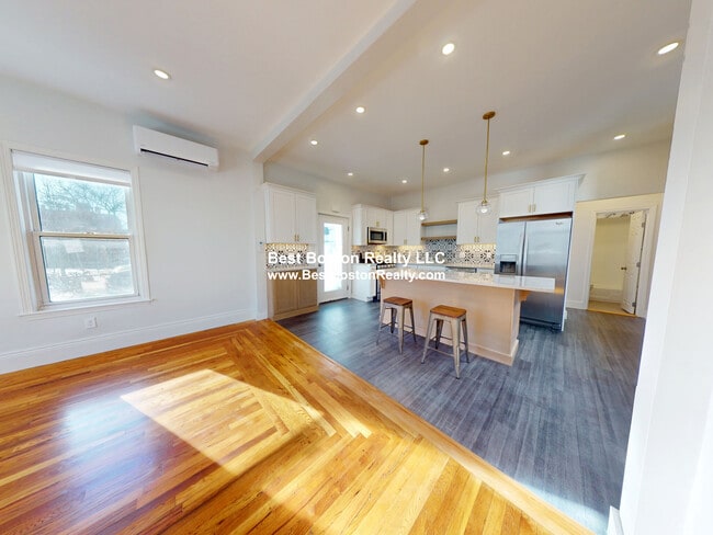 341 Norfolk St, Cambridge, MA 02139 - photo 3