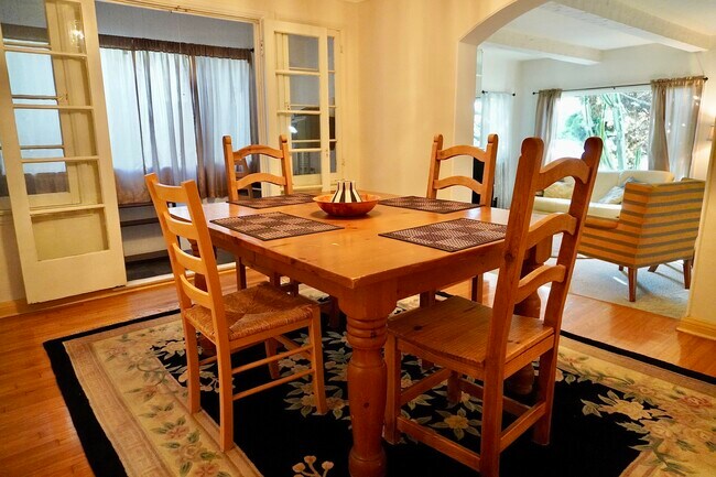 1220 S Woods Ave, Los Angeles, CA 90022 - photo 5