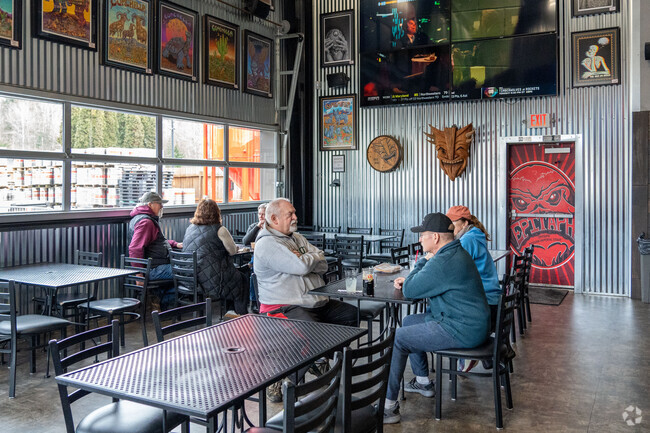 Residents of Salmon Creek enjoy Heathen Brewery.