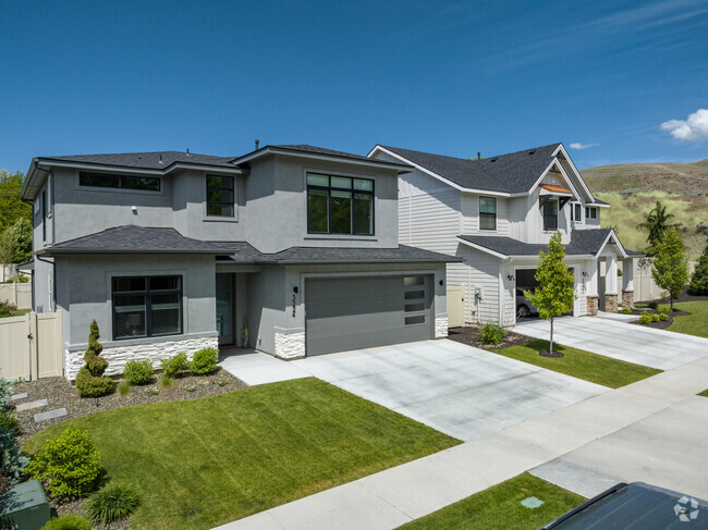 Contemporary and New Traditional homes are available in Central Foothills.