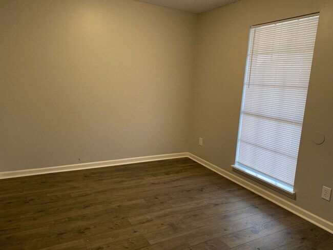 40 Sta Les Cove unit 3, Jackson, TN 38305 - photo 5