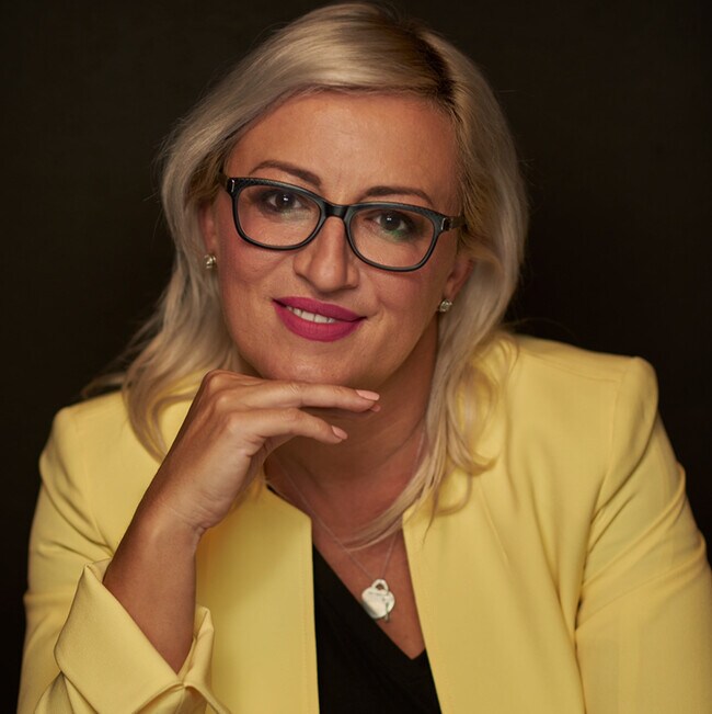 Agent Photo