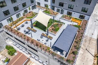 1516 S St, Sacramento, CA 95811