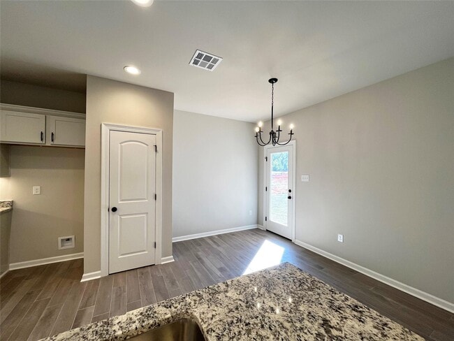 220 Summit Ave, Sulphur, LA 70665 - photo 3