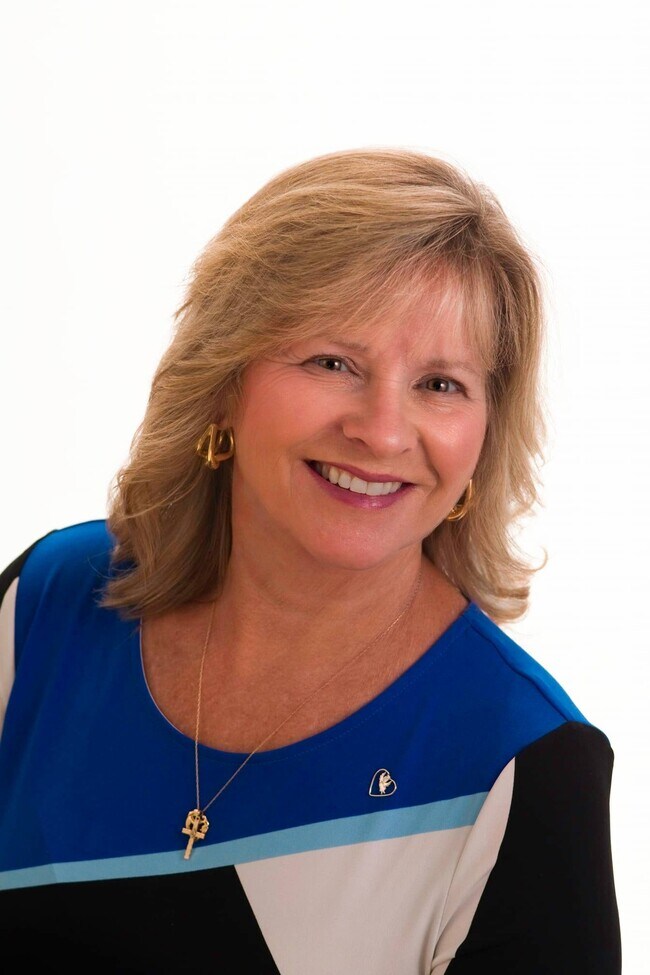Connie Seagraves