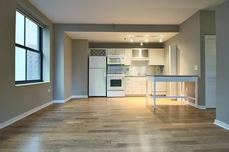 172 W Randolph St Unit 1806, Chicago, IL 60601