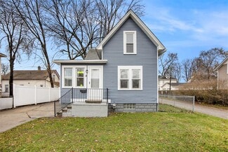 9 Hubbard St, Mount Clemens, MI 48043