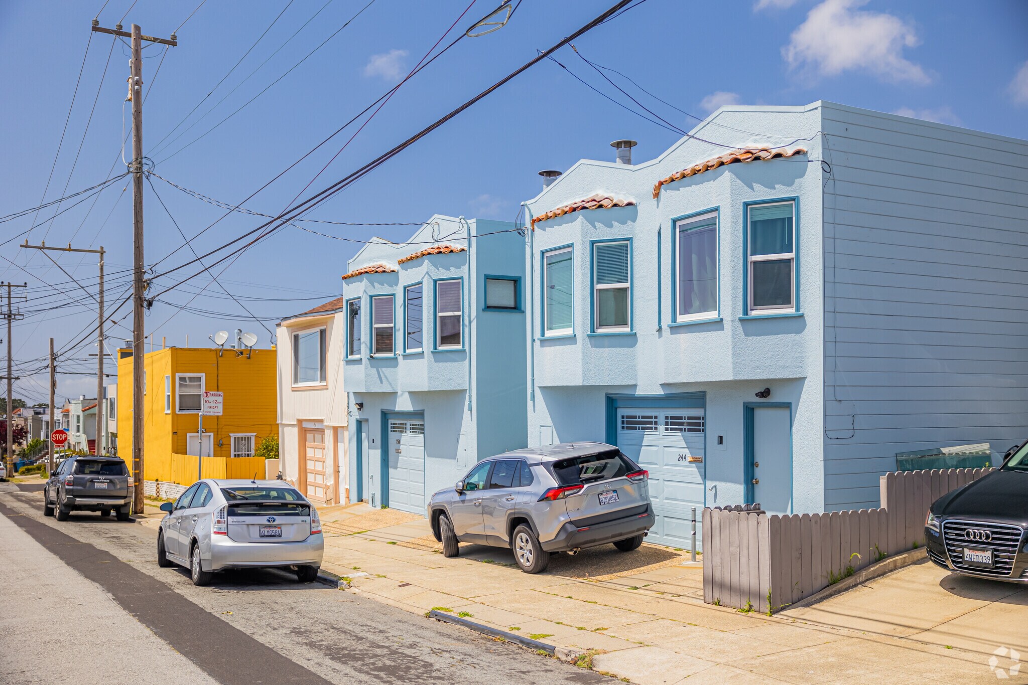 Colorful Mediterranean townhomes can be found in the eastern blocks of Hillside.