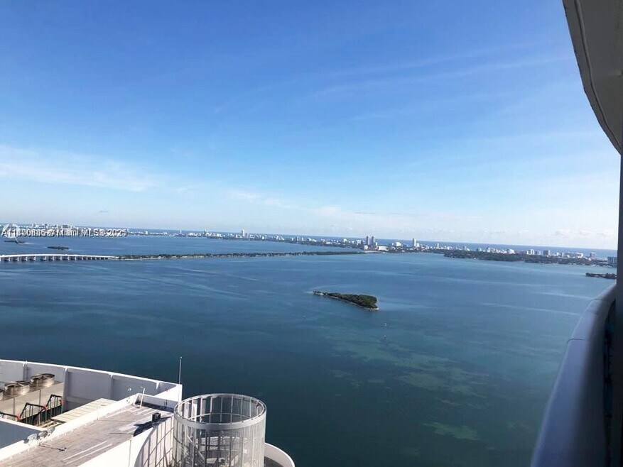 Aria on the Bay unit 4905, Miami, FL 33132 - photo 1