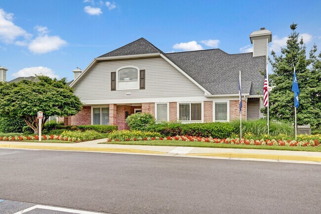 Welcome to Windsor Kingstowne.