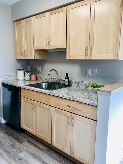 Walkabout Creek, Dexter, MI 48130 - photo 7