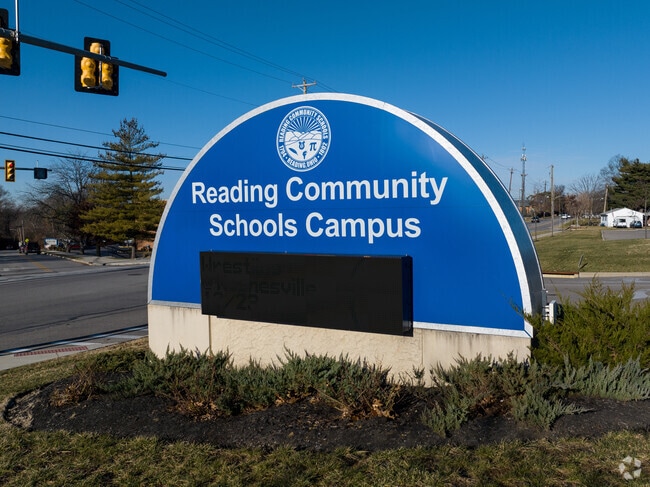 Reading  Community High School
Public High School
Reading, Ohio