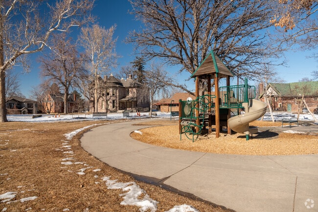 Platt Park has a nice open area, and a playground for kids.