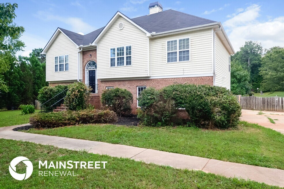 144 Leguin Forest Dr, Locust Grove, GA 30248 - photo 1