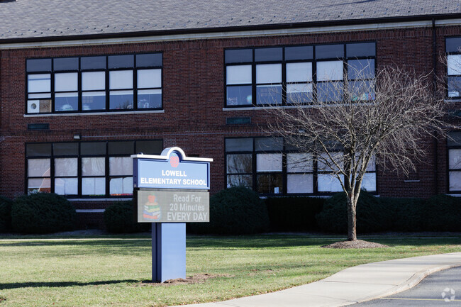 Lowell Elementary School is a public school in Teaneck, NJ.