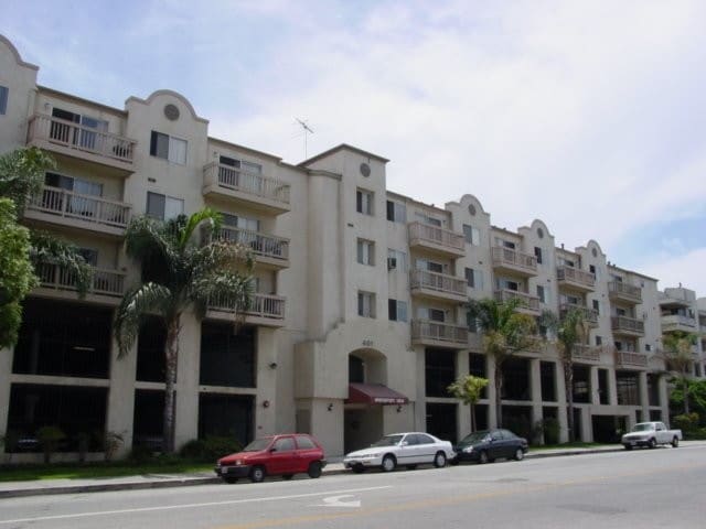 401 W 3rd St unit 421, San Pedro, CA 90731 - photo 2