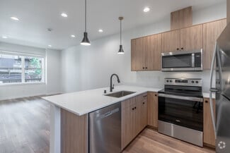 4233 Traverse Dr, Bellingham, WA 98226