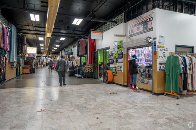 The 24 Somali Mall is a 2 floor market with many shops and eateries.