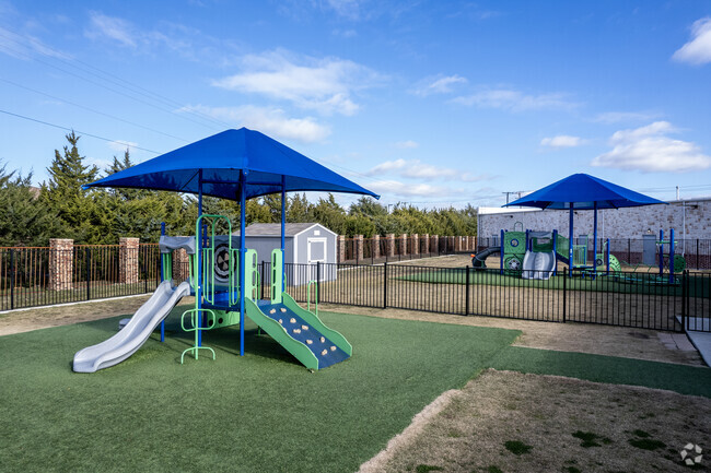 Pinnacle Montessori of Forney