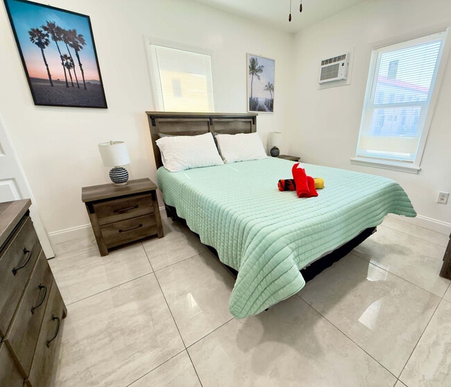 324 Van Buren St unit FL1-ID1358007P, Hollywood, FL 33019 - photo 4