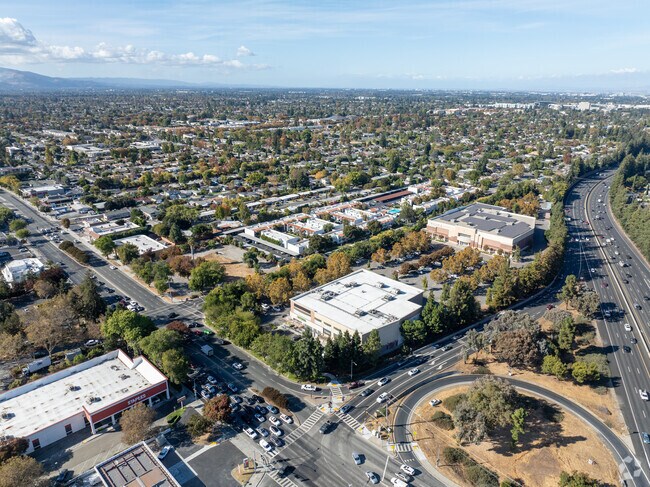 Castlemont offers a calm retreat with big-city conveniences just a drive away.