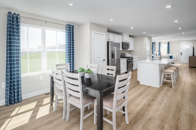 213 Bent Green Ct unit 36143454, Murrells Inlet, SC 29576 - photo 6