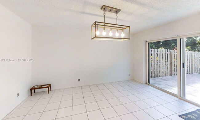 8422 SW 44th Place, Davie, FL 33328 - photo 5