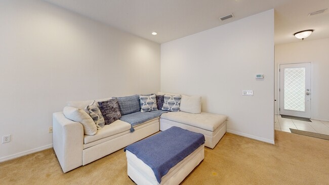 314 Summer Clouds Place, Brandon, FL 33511 - photo 3