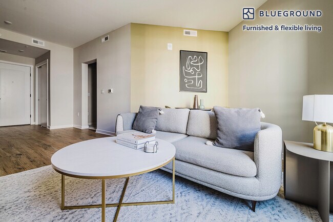 624 N Glebe Rd unit FL4-ID964, Arlington, VA 22203 - photo 3