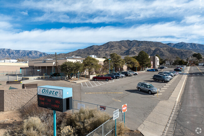 Onate Elementary School has earned an A- from Niche.